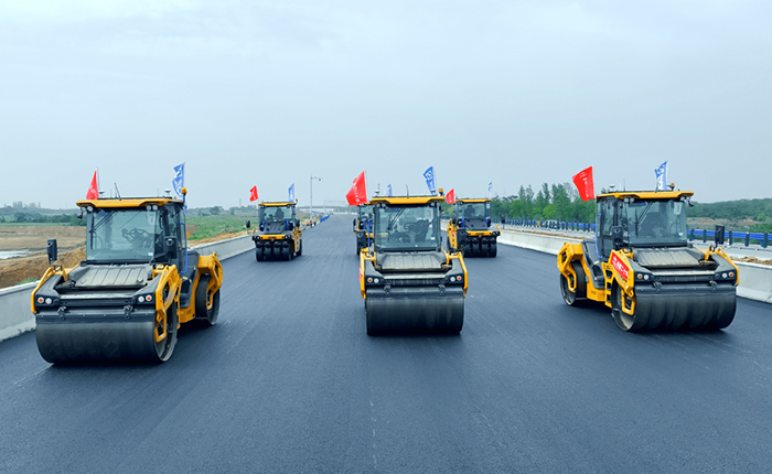 坐标：湖北高速！场景：无人驾驶！
