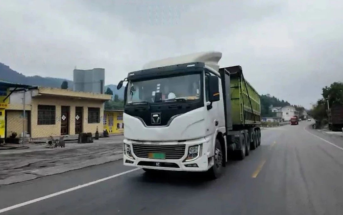 9.9分！西南大客户点赞w66利来新能源重卡
